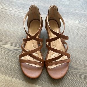 Dexflex Comfort Cognac Strappy Sandal